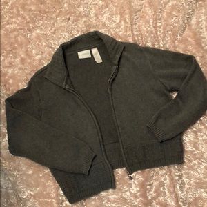 Liz Claiborne gray sweater
